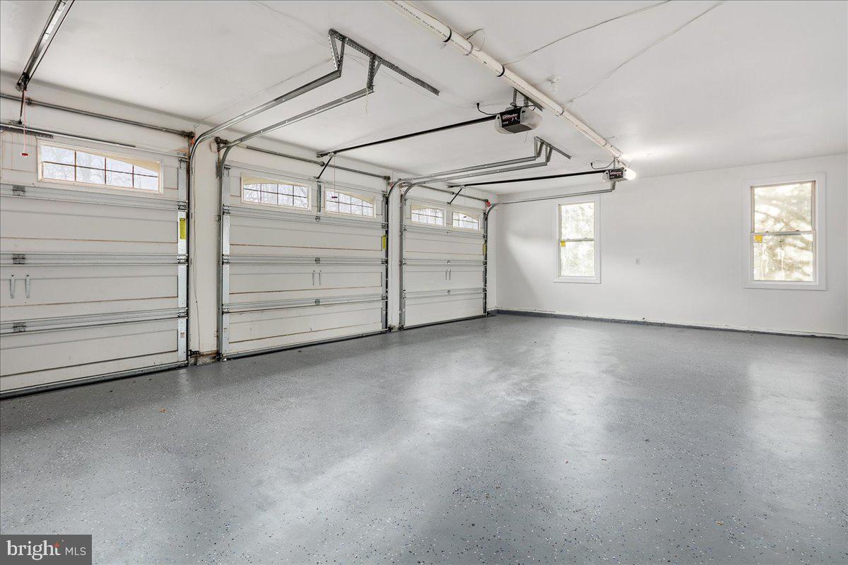 11846 CHAPEL RD, CLIFTON, Virginia 20124, 7 Bedrooms Bedrooms, ,9 BathroomsBathrooms,Residential,For sale,11846 CHAPEL RD,VAFX2281232 MLS # VAFX2281232