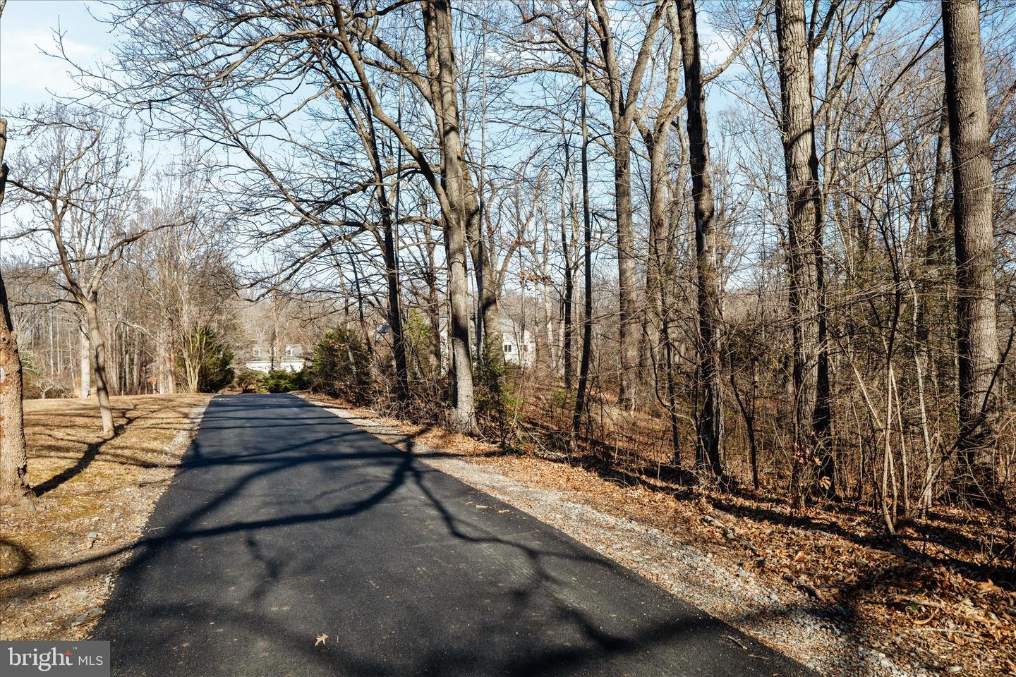 11846 CHAPEL RD, CLIFTON, Virginia 20124, 7 Bedrooms Bedrooms, ,9 BathroomsBathrooms,Residential,For sale,11846 CHAPEL RD,VAFX2281232 MLS # VAFX2281232