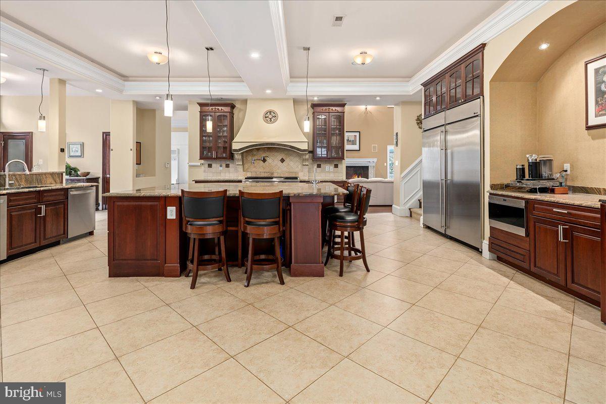 11846 CHAPEL RD, CLIFTON, Virginia 20124, 7 Bedrooms Bedrooms, ,9 BathroomsBathrooms,Residential,For sale,11846 CHAPEL RD,VAFX2281232 MLS # VAFX2281232