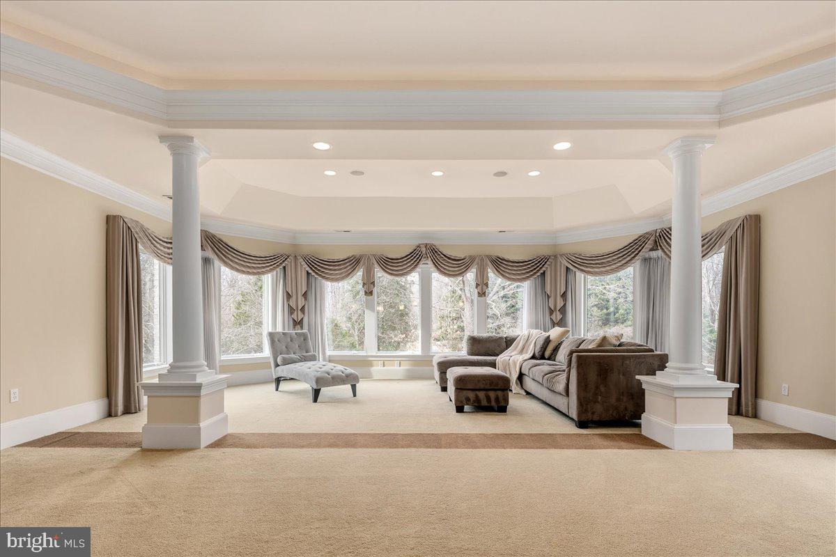 11846 CHAPEL RD, CLIFTON, Virginia 20124, 7 Bedrooms Bedrooms, ,9 BathroomsBathrooms,Residential,For sale,11846 CHAPEL RD,VAFX2281232 MLS # VAFX2281232