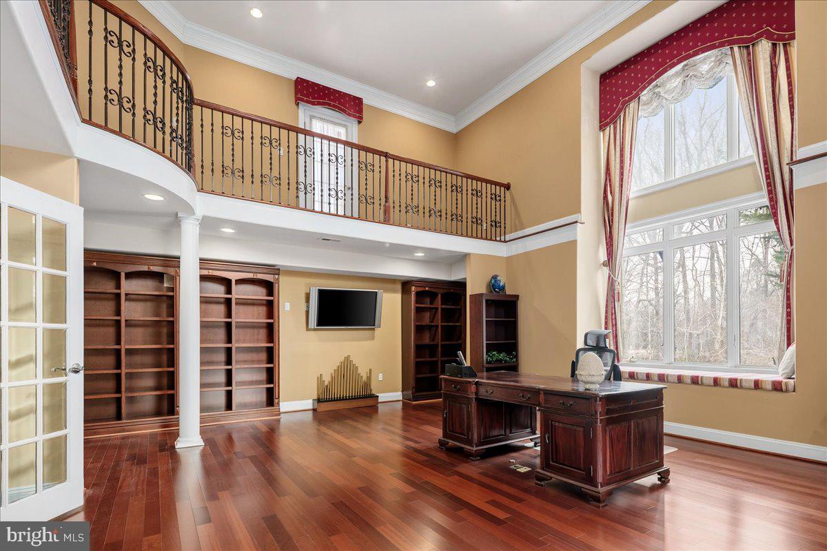 11846 CHAPEL RD, CLIFTON, Virginia 20124, 7 Bedrooms Bedrooms, ,9 BathroomsBathrooms,Residential,For sale,11846 CHAPEL RD,VAFX2281232 MLS # VAFX2281232