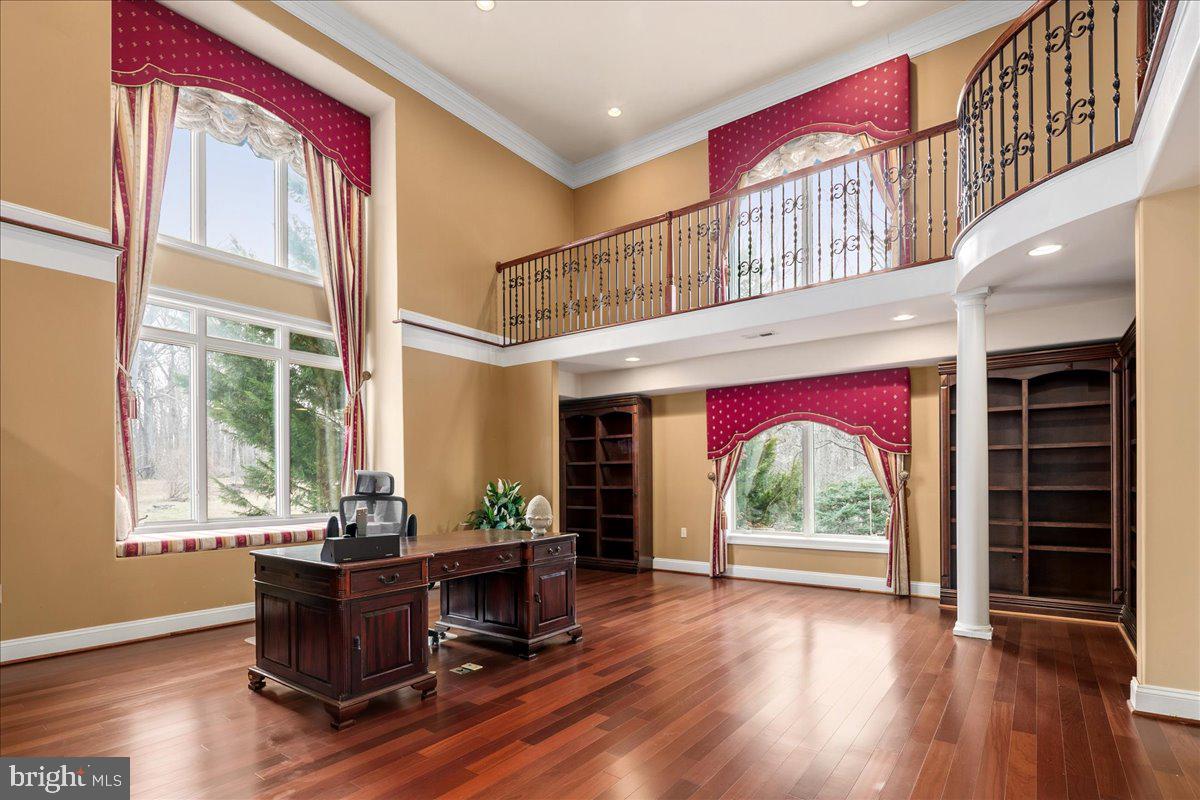 11846 CHAPEL RD, CLIFTON, Virginia 20124, 7 Bedrooms Bedrooms, ,9 BathroomsBathrooms,Residential,For sale,11846 CHAPEL RD,VAFX2281232 MLS # VAFX2281232