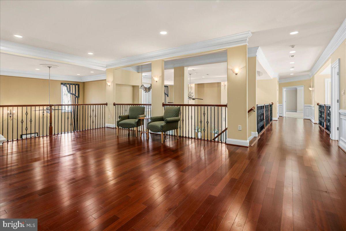 11846 CHAPEL RD, CLIFTON, Virginia 20124, 7 Bedrooms Bedrooms, ,9 BathroomsBathrooms,Residential,For sale,11846 CHAPEL RD,VAFX2281232 MLS # VAFX2281232