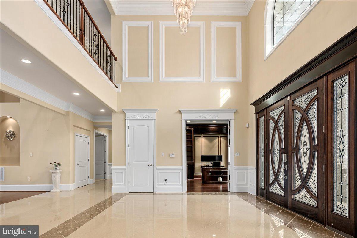 11846 CHAPEL RD, CLIFTON, Virginia 20124, 7 Bedrooms Bedrooms, ,9 BathroomsBathrooms,Residential,For sale,11846 CHAPEL RD,VAFX2281232 MLS # VAFX2281232