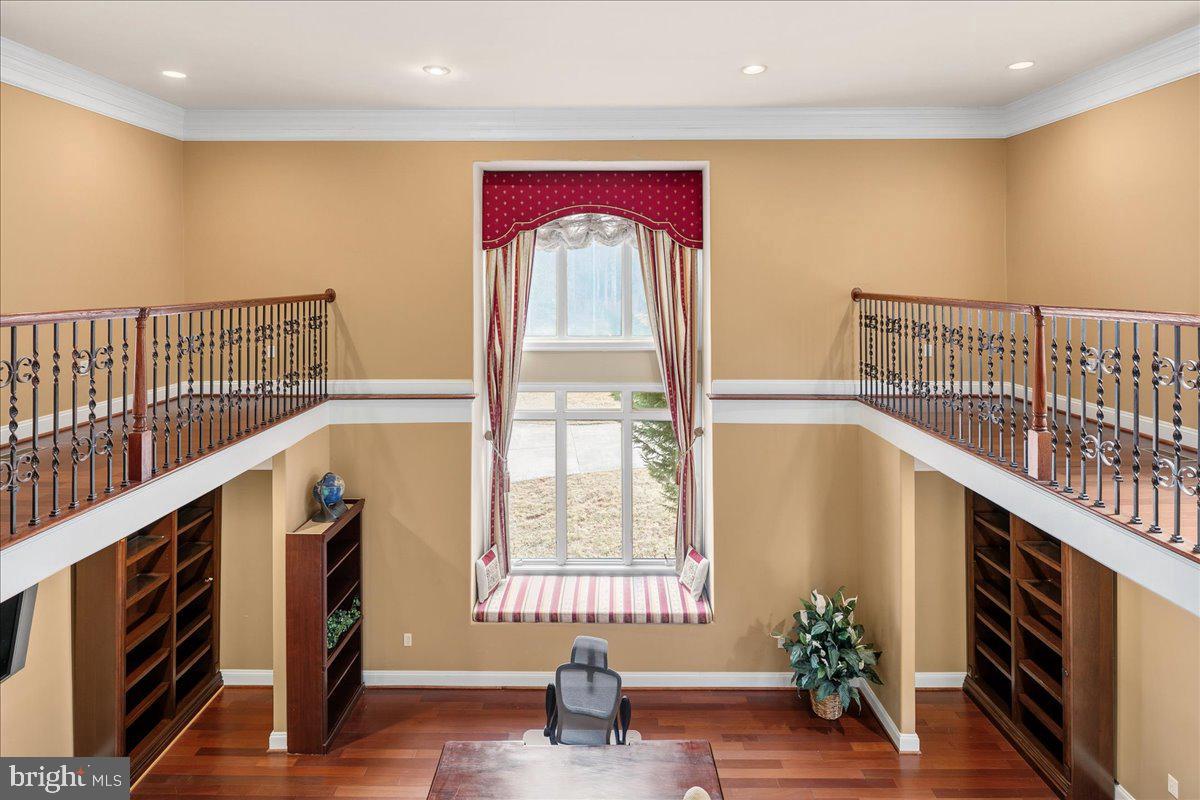 11846 CHAPEL RD, CLIFTON, Virginia 20124, 7 Bedrooms Bedrooms, ,9 BathroomsBathrooms,Residential,For sale,11846 CHAPEL RD,VAFX2281232 MLS # VAFX2281232