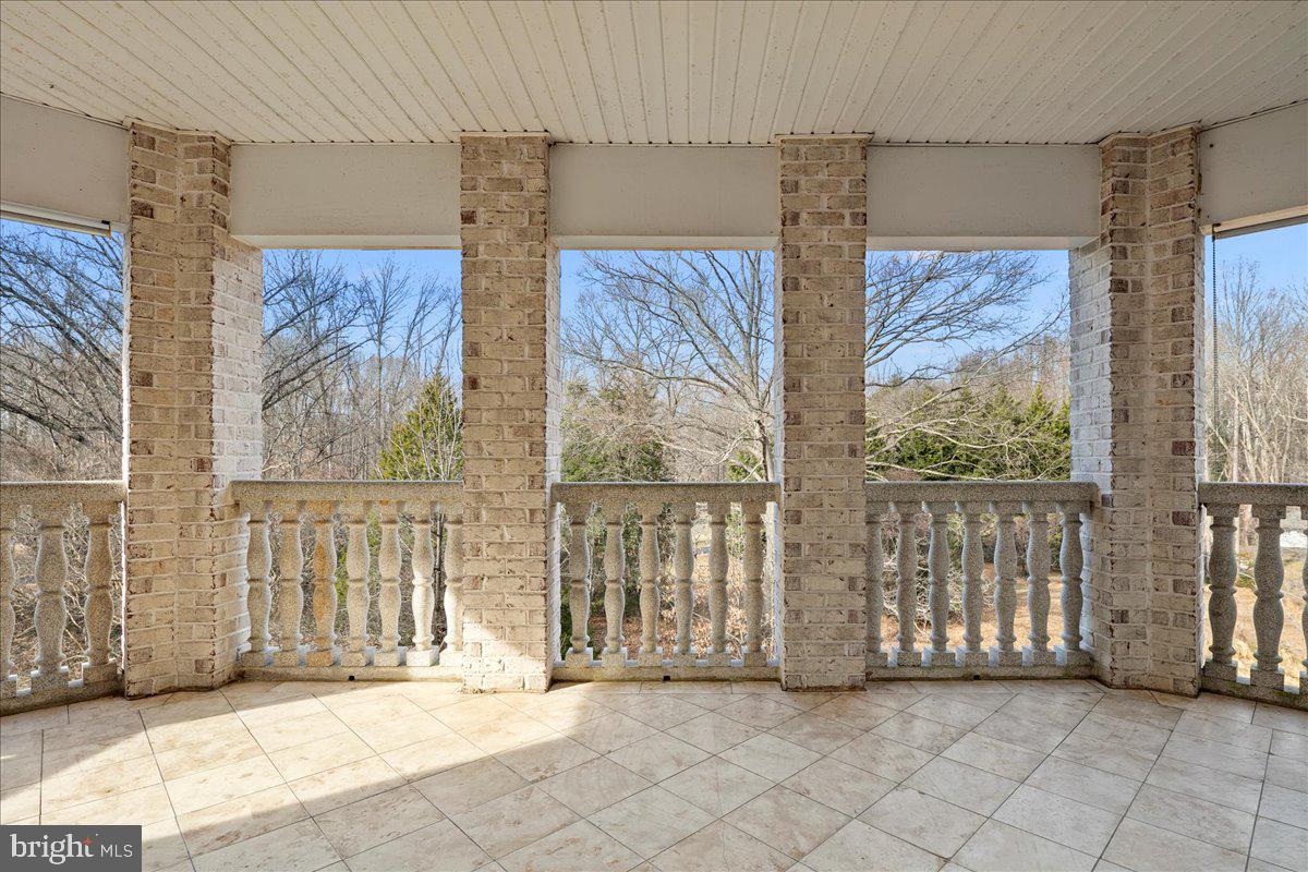 11846 CHAPEL RD, CLIFTON, Virginia 20124, 7 Bedrooms Bedrooms, ,9 BathroomsBathrooms,Residential,For sale,11846 CHAPEL RD,VAFX2281232 MLS # VAFX2281232