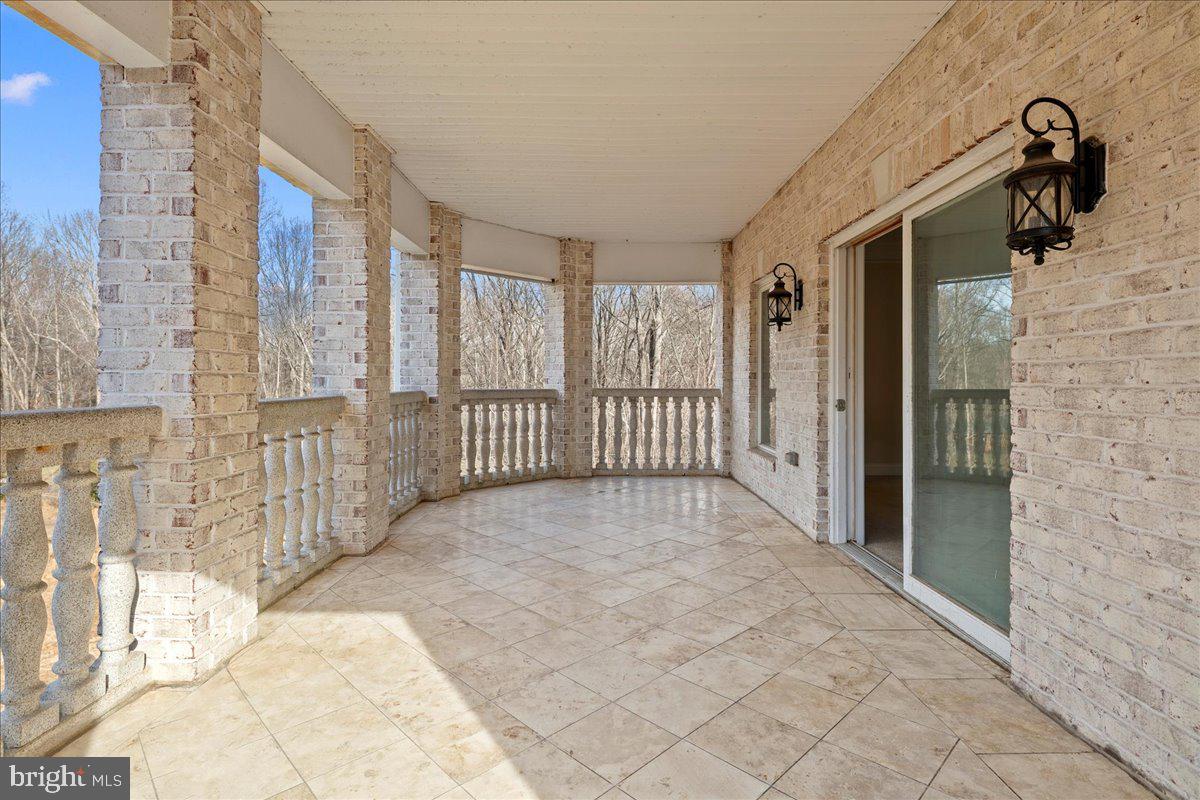 11846 CHAPEL RD, CLIFTON, Virginia 20124, 7 Bedrooms Bedrooms, ,9 BathroomsBathrooms,Residential,For sale,11846 CHAPEL RD,VAFX2281232 MLS # VAFX2281232