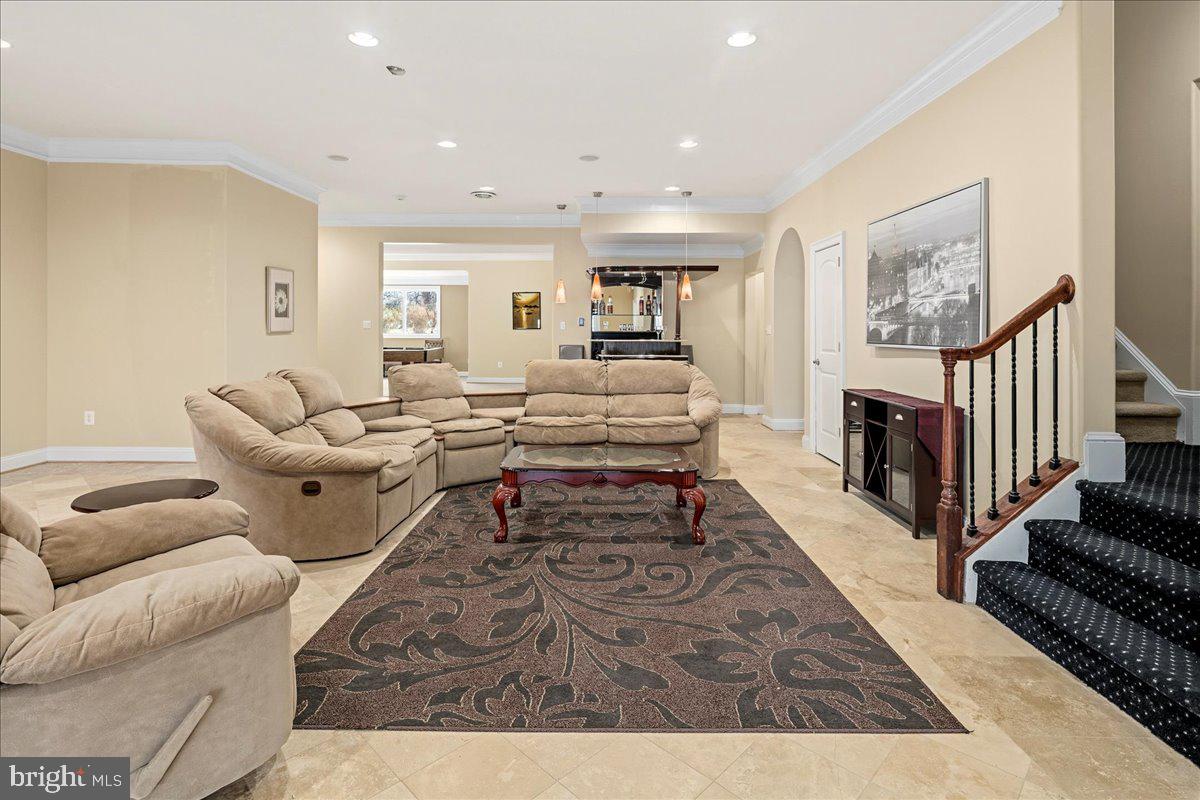 11846 CHAPEL RD, CLIFTON, Virginia 20124, 7 Bedrooms Bedrooms, ,9 BathroomsBathrooms,Residential,For sale,11846 CHAPEL RD,VAFX2281232 MLS # VAFX2281232