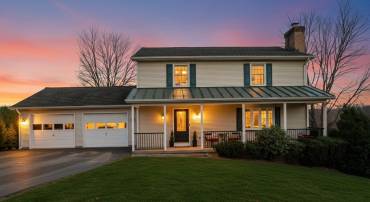 11946 ROPP LN, LOVETTSVILLE, Virginia 20180, 3 Bedrooms Bedrooms, ,3 BathroomsBathrooms,Residential,For sale,11946 ROPP LN,VALO2112084 MLS # VALO2112084