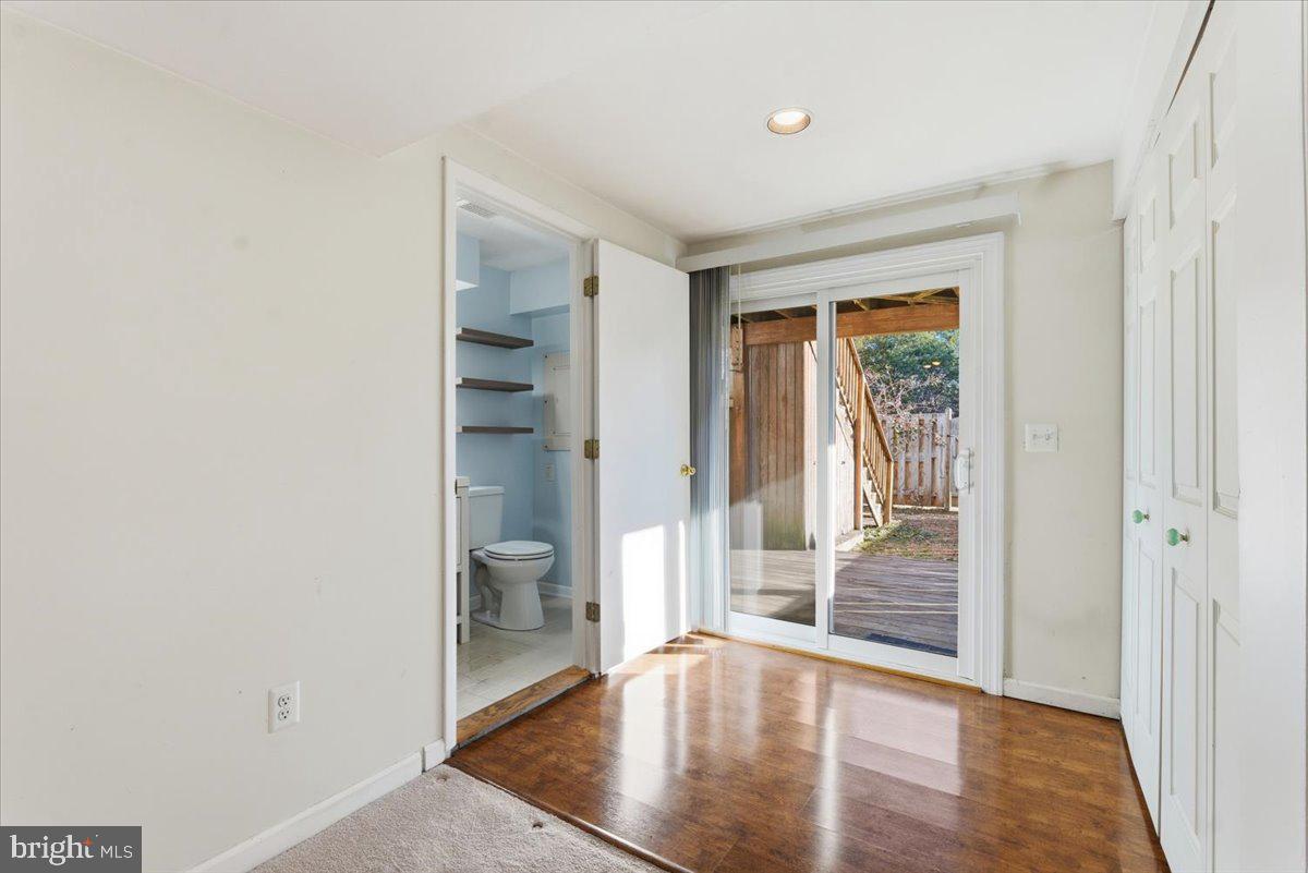 9 ALDEN CT, STERLING, Virginia 20165, 2 Bedrooms Bedrooms, ,2 BathroomsBathrooms,Residential,For sale,9 ALDEN CT,VALO2112374 MLS # VALO2112374