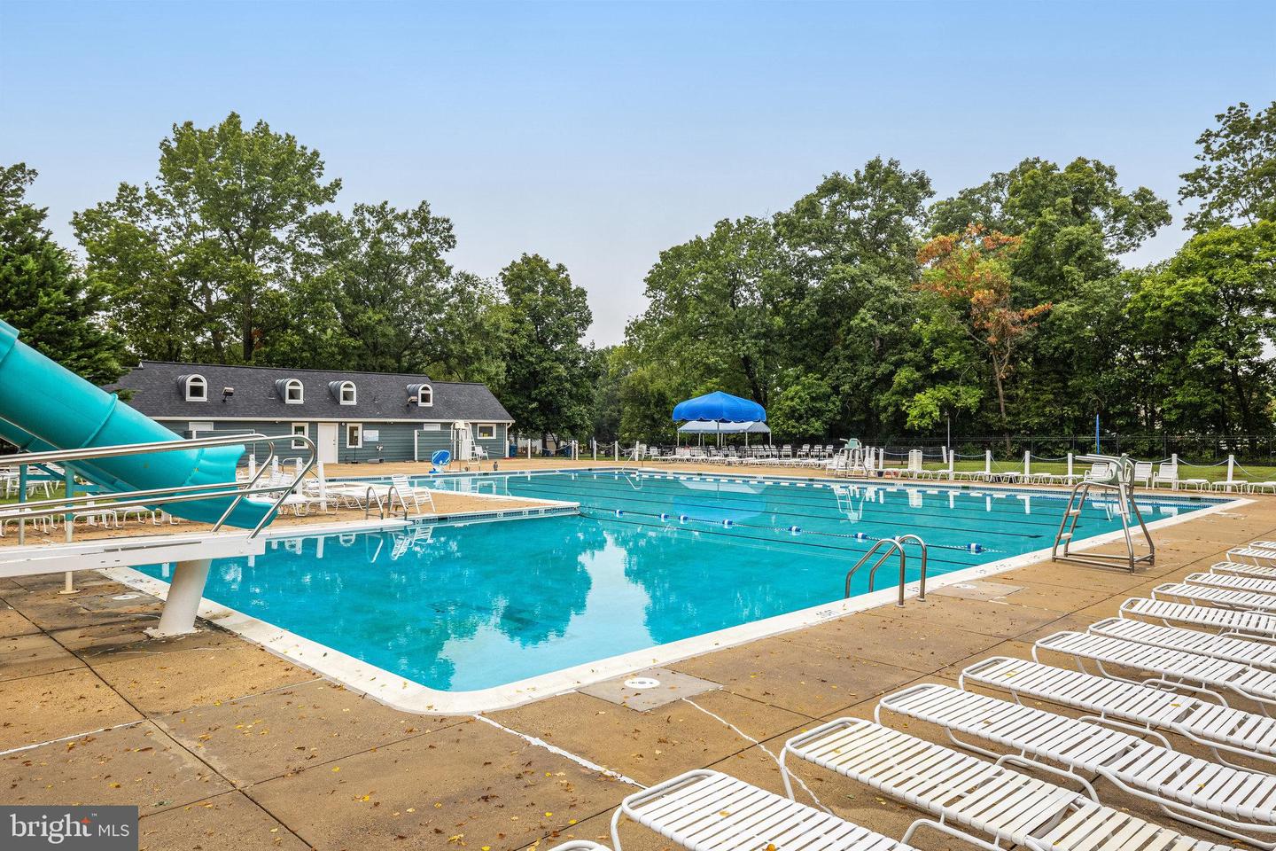 9 ALDEN CT, STERLING, Virginia 20165, 2 Bedrooms Bedrooms, ,2 BathroomsBathrooms,Residential,For sale,9 ALDEN CT,VALO2112374 MLS # VALO2112374