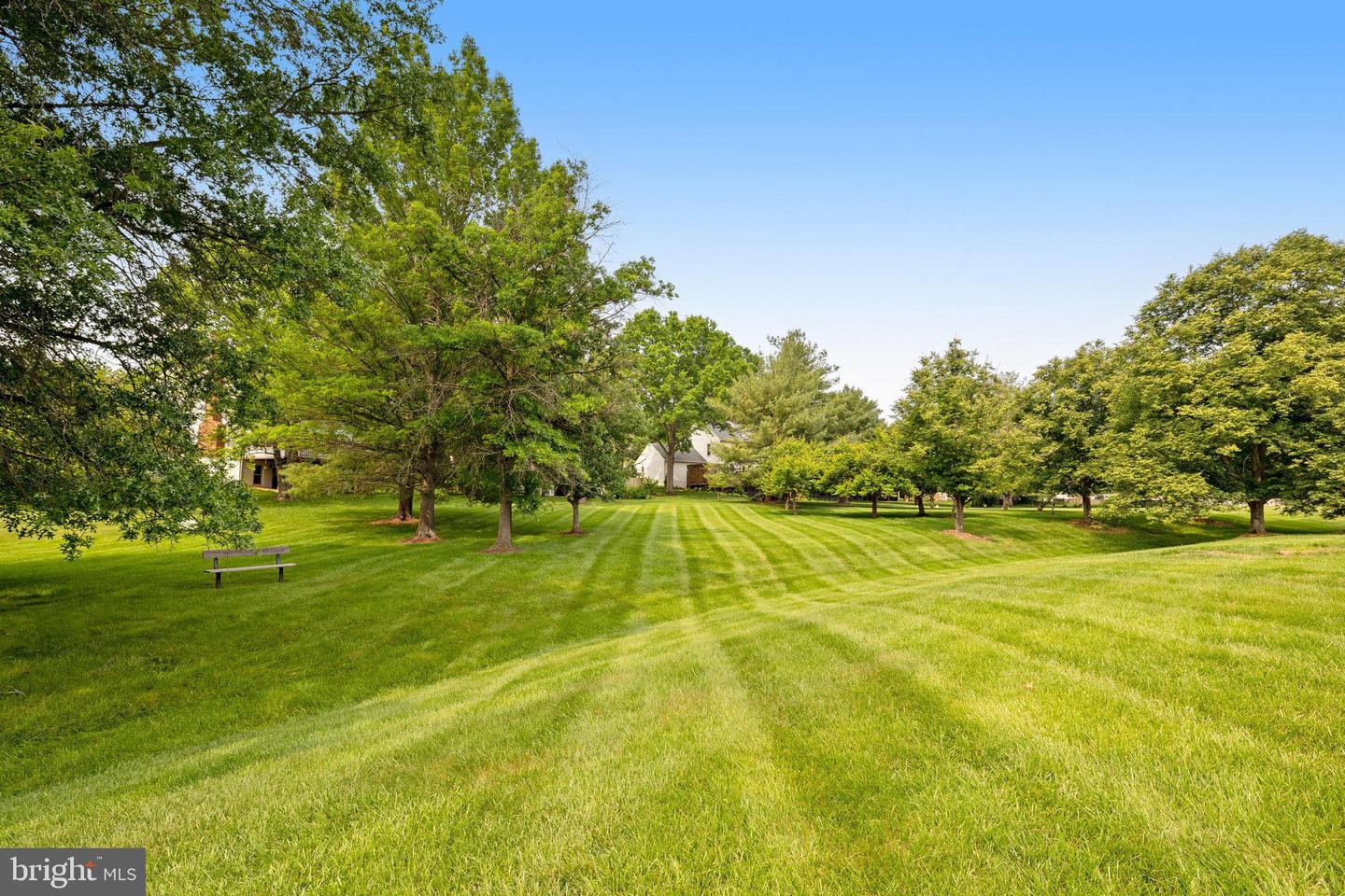 9 ALDEN CT, STERLING, Virginia 20165, 2 Bedrooms Bedrooms, ,2 BathroomsBathrooms,Residential,For sale,9 ALDEN CT,VALO2112374 MLS # VALO2112374