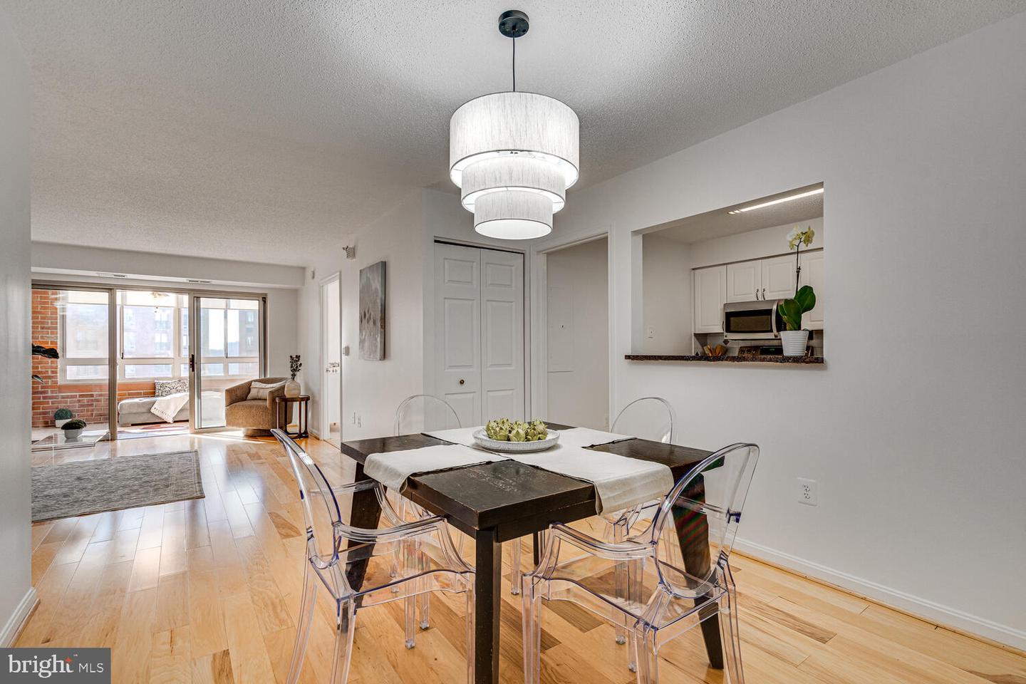 2121 JAMIESON AVE #UNIT #1207, ALEXANDRIA, Virginia 22314, 2 Bedrooms Bedrooms, ,2 BathroomsBathrooms,Residential,For sale,2121 JAMIESON AVE #UNIT #1207,VAAX2052558 MLS # VAAX2052558