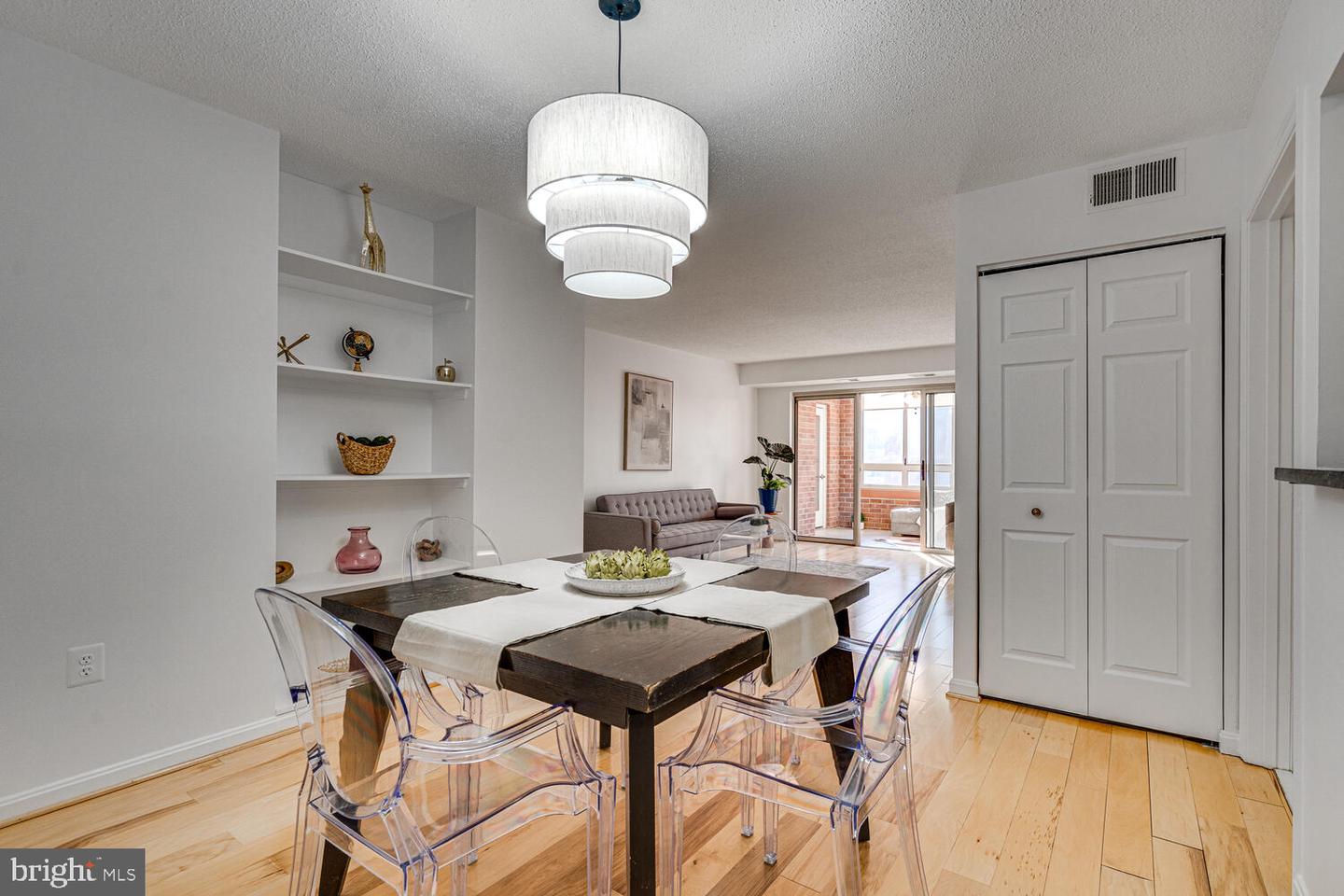 2121 JAMIESON AVE #UNIT #1207, ALEXANDRIA, Virginia 22314, 2 Bedrooms Bedrooms, ,2 BathroomsBathrooms,Residential,For sale,2121 JAMIESON AVE #UNIT #1207,VAAX2052558 MLS # VAAX2052558