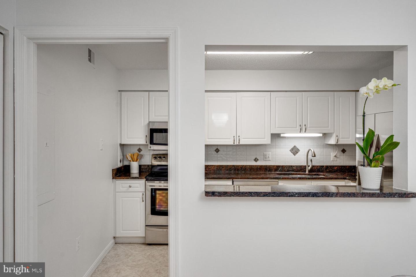 2121 JAMIESON AVE #UNIT #1207, ALEXANDRIA, Virginia 22314, 2 Bedrooms Bedrooms, ,2 BathroomsBathrooms,Residential,For sale,2121 JAMIESON AVE #UNIT #1207,VAAX2052558 MLS # VAAX2052558