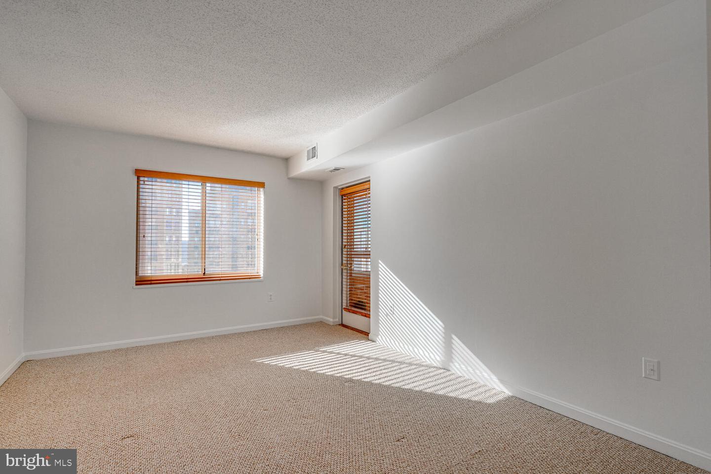 2121 JAMIESON AVE #UNIT #1207, ALEXANDRIA, Virginia 22314, 2 Bedrooms Bedrooms, ,2 BathroomsBathrooms,Residential,For sale,2121 JAMIESON AVE #UNIT #1207,VAAX2052558 MLS # VAAX2052558