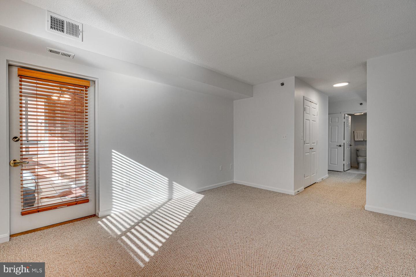 2121 JAMIESON AVE #UNIT #1207, ALEXANDRIA, Virginia 22314, 2 Bedrooms Bedrooms, ,2 BathroomsBathrooms,Residential,For sale,2121 JAMIESON AVE #UNIT #1207,VAAX2052558 MLS # VAAX2052558