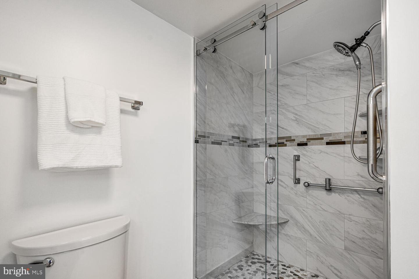 2121 JAMIESON AVE #UNIT #1207, ALEXANDRIA, Virginia 22314, 2 Bedrooms Bedrooms, ,2 BathroomsBathrooms,Residential,For sale,2121 JAMIESON AVE #UNIT #1207,VAAX2052558 MLS # VAAX2052558