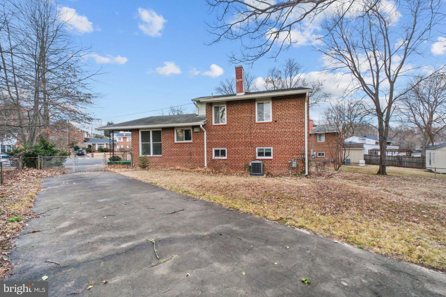 5607 IONA WAY, ALEXANDRIA, Virginia 22312, 3 Bedrooms Bedrooms, 11 Rooms Rooms,2 BathroomsBathrooms,Residential,For sale,5607 IONA WAY,VAFX2283518 MLS # VAFX2283518