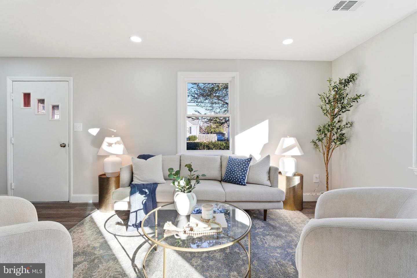 6735 GOUTHIER RD, FALLS CHURCH, Virginia 22042, 4 Bedrooms Bedrooms, ,3 BathroomsBathrooms,Residential,For sale,6735 GOUTHIER RD,VAFX2283532 MLS # VAFX2283532