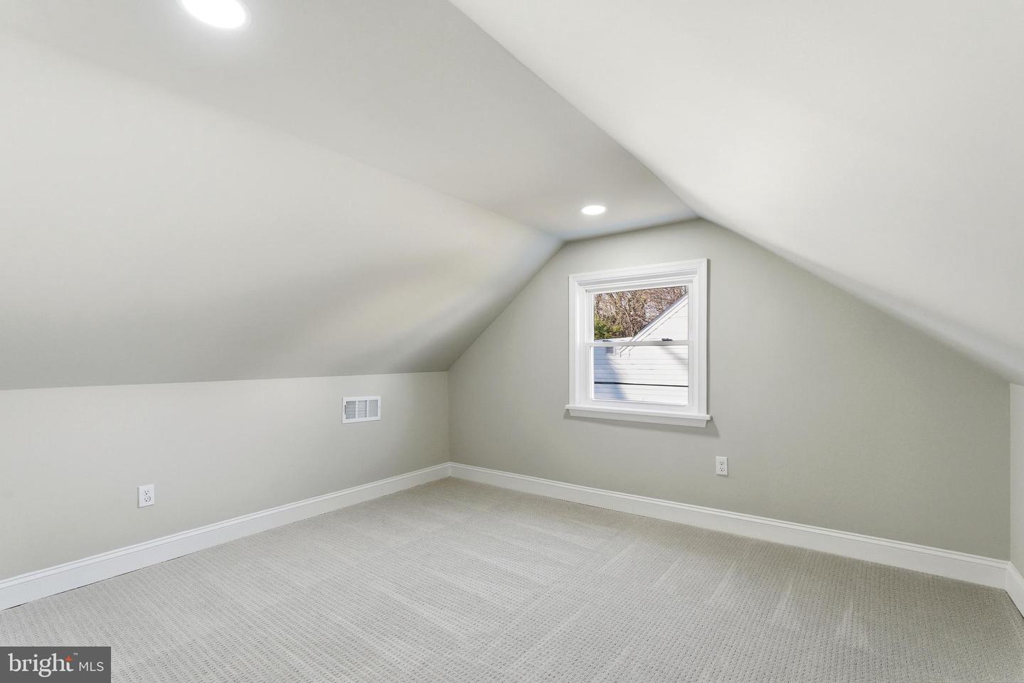 6735 GOUTHIER RD, FALLS CHURCH, Virginia 22042, 4 Bedrooms Bedrooms, ,3 BathroomsBathrooms,Residential,For sale,6735 GOUTHIER RD,VAFX2283532 MLS # VAFX2283532