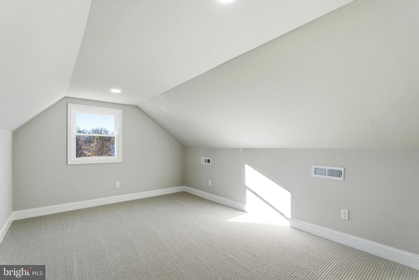 6735 GOUTHIER RD, FALLS CHURCH, Virginia 22042, 4 Bedrooms Bedrooms, ,3 BathroomsBathrooms,Residential,For sale,6735 GOUTHIER RD,VAFX2283532 MLS # VAFX2283532