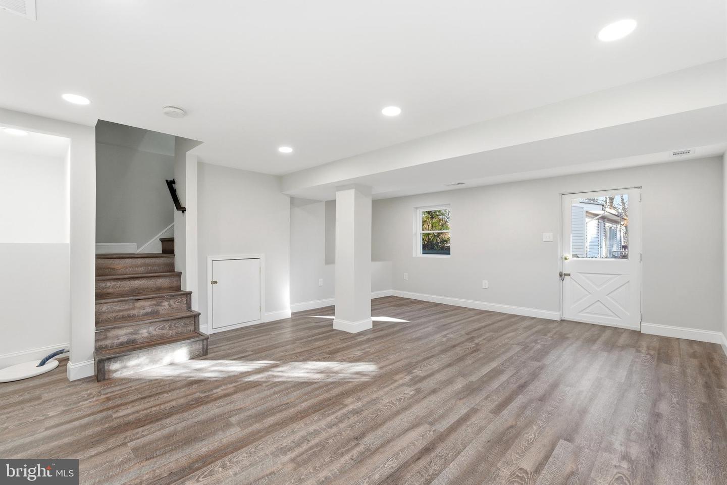 6735 GOUTHIER RD, FALLS CHURCH, Virginia 22042, 4 Bedrooms Bedrooms, ,3 BathroomsBathrooms,Residential,For sale,6735 GOUTHIER RD,VAFX2283532 MLS # VAFX2283532