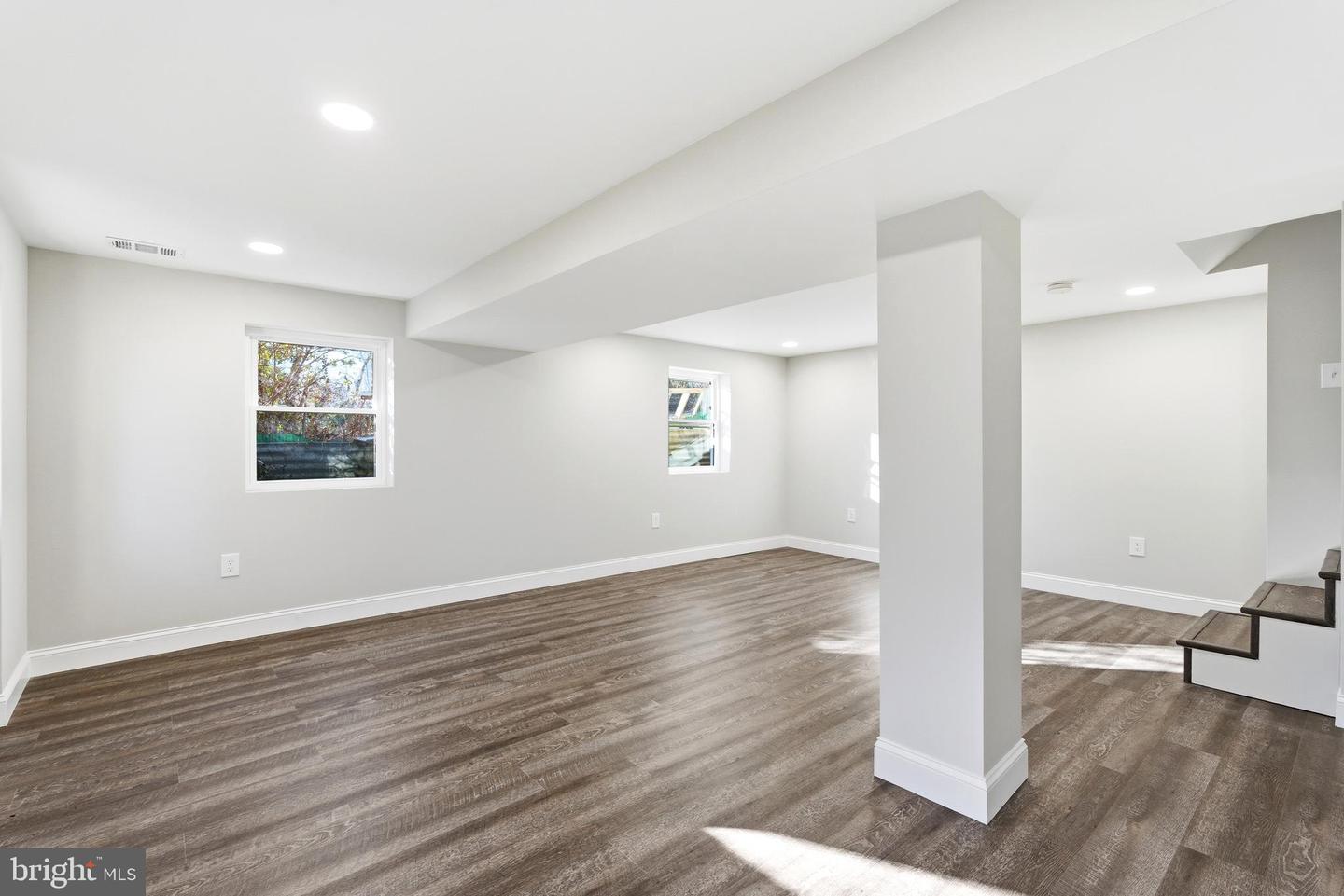 6735 GOUTHIER RD, FALLS CHURCH, Virginia 22042, 4 Bedrooms Bedrooms, ,3 BathroomsBathrooms,Residential,For sale,6735 GOUTHIER RD,VAFX2283532 MLS # VAFX2283532