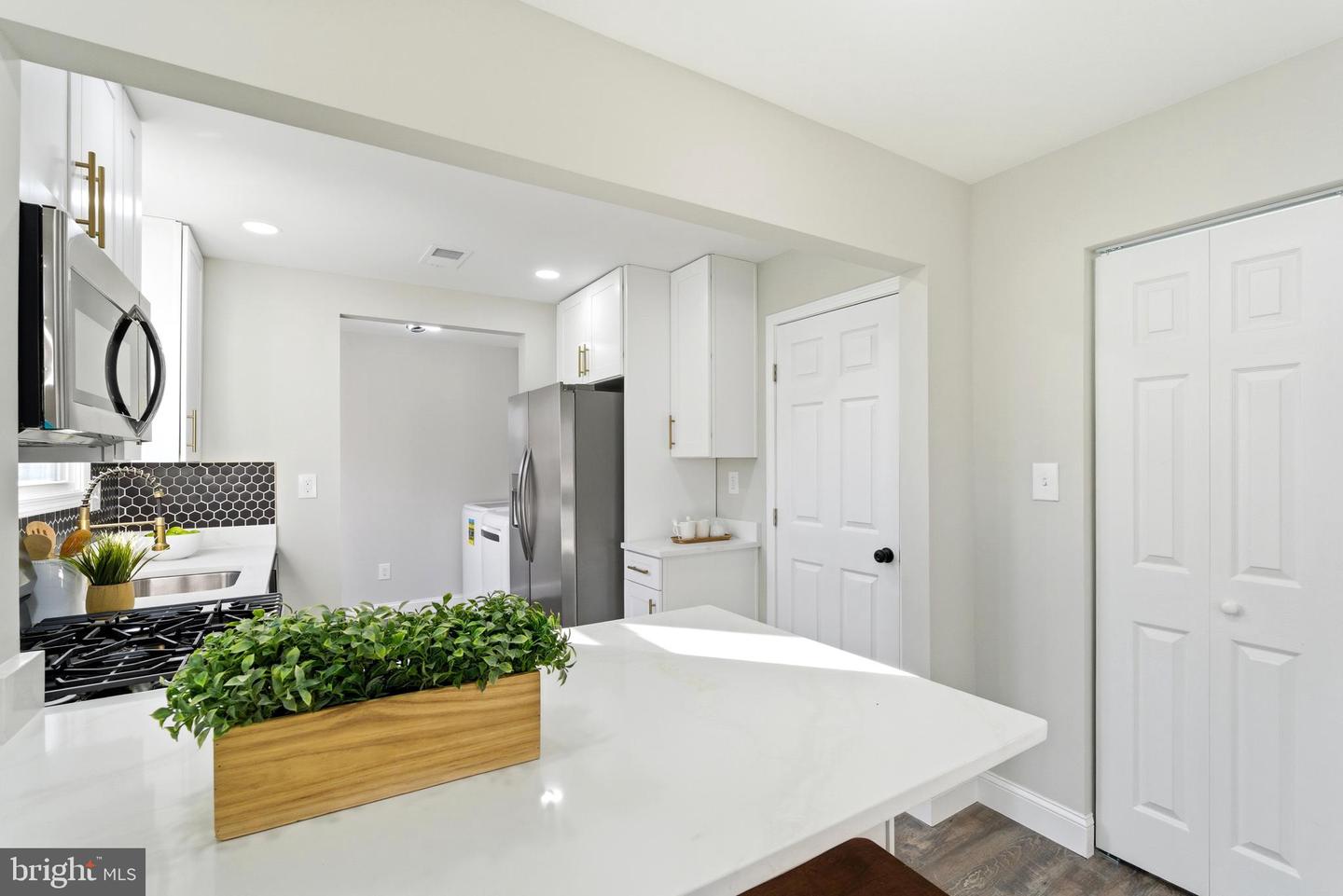 6735 GOUTHIER RD, FALLS CHURCH, Virginia 22042, 4 Bedrooms Bedrooms, ,3 BathroomsBathrooms,Residential,For sale,6735 GOUTHIER RD,VAFX2283532 MLS # VAFX2283532