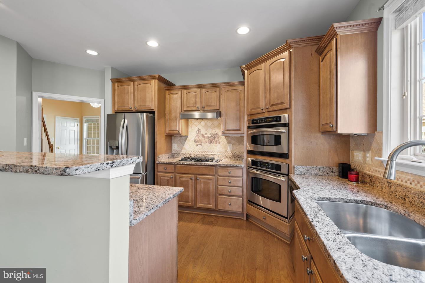 6945 SUNDAY SILENCE CT, GAINESVILLE, Virginia 20155, 3 Bedrooms Bedrooms, ,3 BathroomsBathrooms,Residential,For sale,6945 SUNDAY SILENCE CT,VAPW2109770 MLS # VAPW2109770