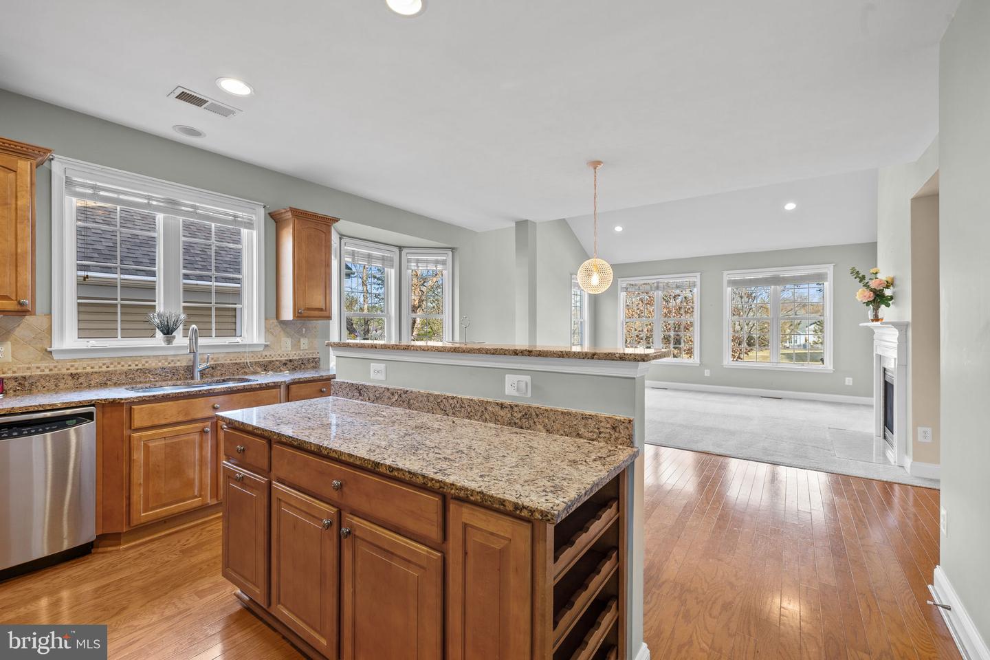 6945 SUNDAY SILENCE CT, GAINESVILLE, Virginia 20155, 3 Bedrooms Bedrooms, ,3 BathroomsBathrooms,Residential,For sale,6945 SUNDAY SILENCE CT,VAPW2109770 MLS # VAPW2109770