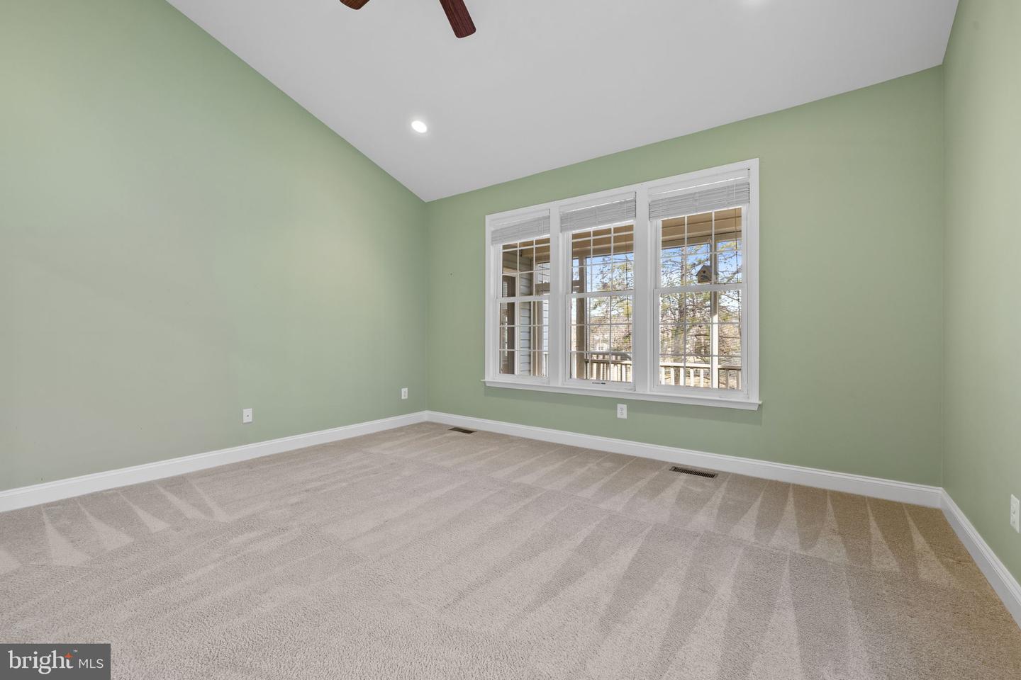 6945 SUNDAY SILENCE CT, GAINESVILLE, Virginia 20155, 3 Bedrooms Bedrooms, ,3 BathroomsBathrooms,Residential,For sale,6945 SUNDAY SILENCE CT,VAPW2109770 MLS # VAPW2109770