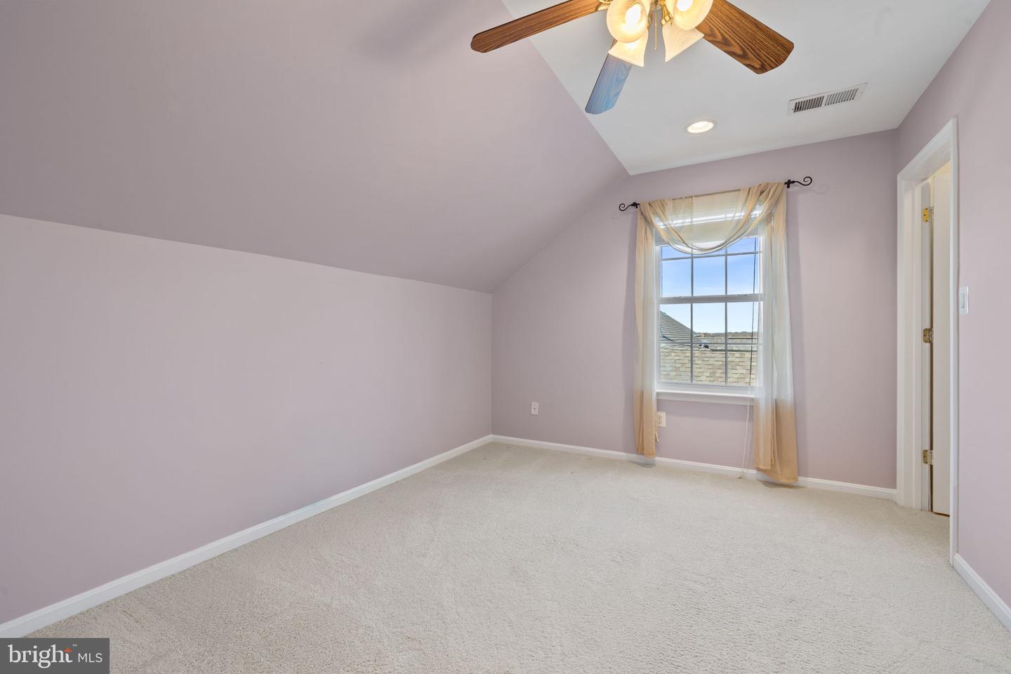 6945 SUNDAY SILENCE CT, GAINESVILLE, Virginia 20155, 3 Bedrooms Bedrooms, ,3 BathroomsBathrooms,Residential,For sale,6945 SUNDAY SILENCE CT,VAPW2109770 MLS # VAPW2109770