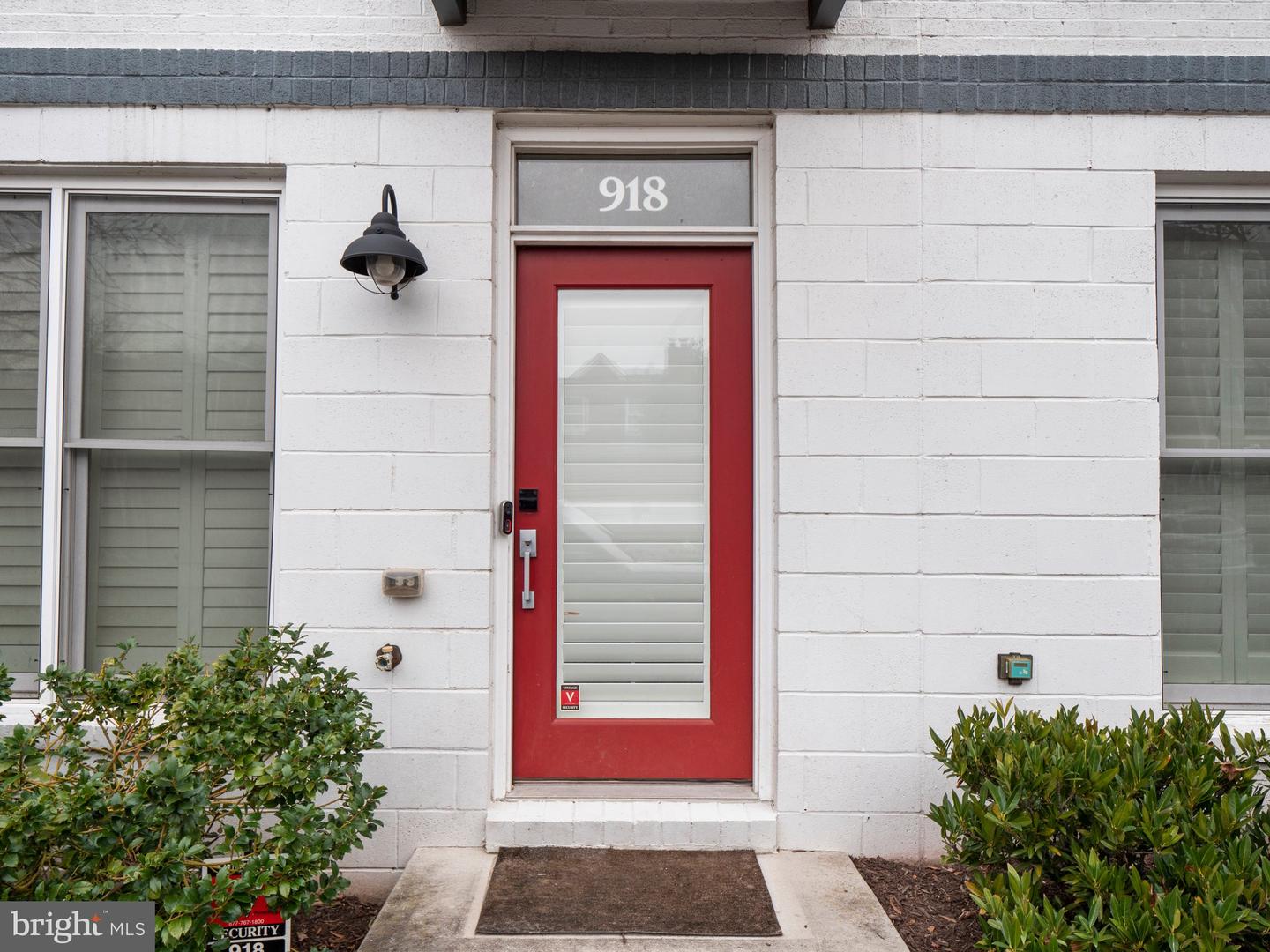 918 PETE JONES WAY, ALEXANDRIA, Virginia 22314, 3 Bedrooms Bedrooms, ,3 BathroomsBathrooms,Residential,For sale,918 PETE JONES WAY,VAAX2052832 MLS # VAAX2052832 918 PETE JONES WAY, ALEXANDRIA, Virginia 22314, 3 Bedrooms Bedrooms, ,3 BathroomsBathrooms,Residential,For sale,918 PETE JONES WAY,VAAX2052832 MLS # VAAX2052832