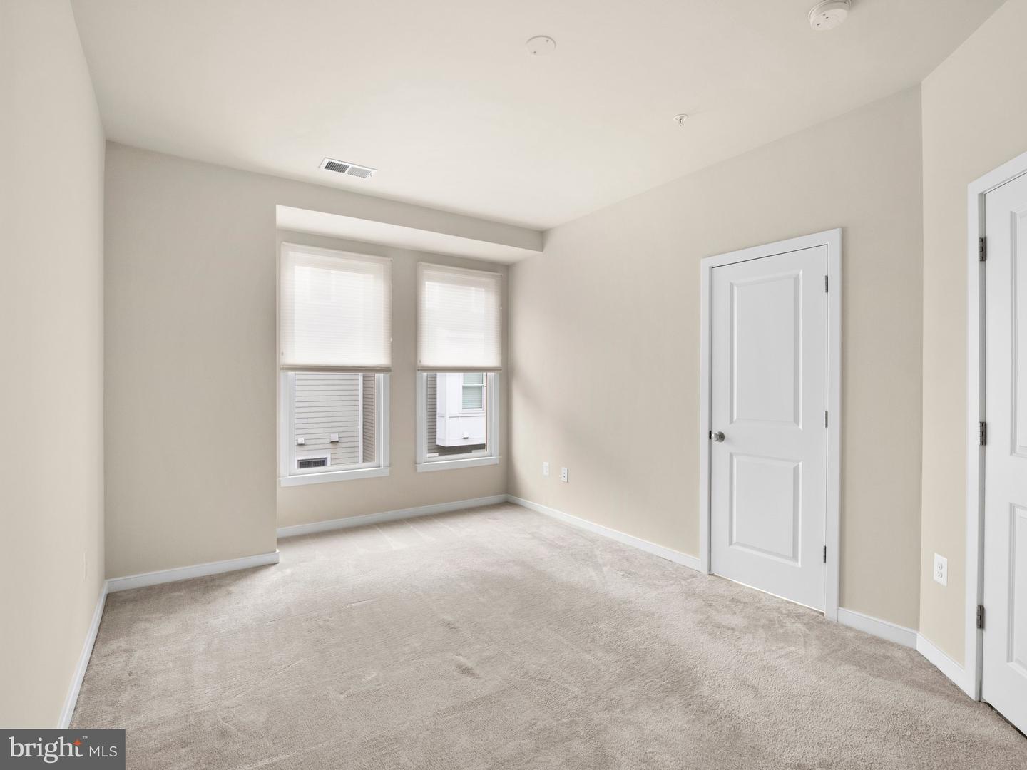 918 PETE JONES WAY, ALEXANDRIA, Virginia 22314, 3 Bedrooms Bedrooms, ,3 BathroomsBathrooms,Residential,For sale,918 PETE JONES WAY,VAAX2052832 MLS # VAAX2052832 918 PETE JONES WAY, ALEXANDRIA, Virginia 22314, 3 Bedrooms Bedrooms, ,3 BathroomsBathrooms,Residential,For sale,918 PETE JONES WAY,VAAX2052832 MLS # VAAX2052832