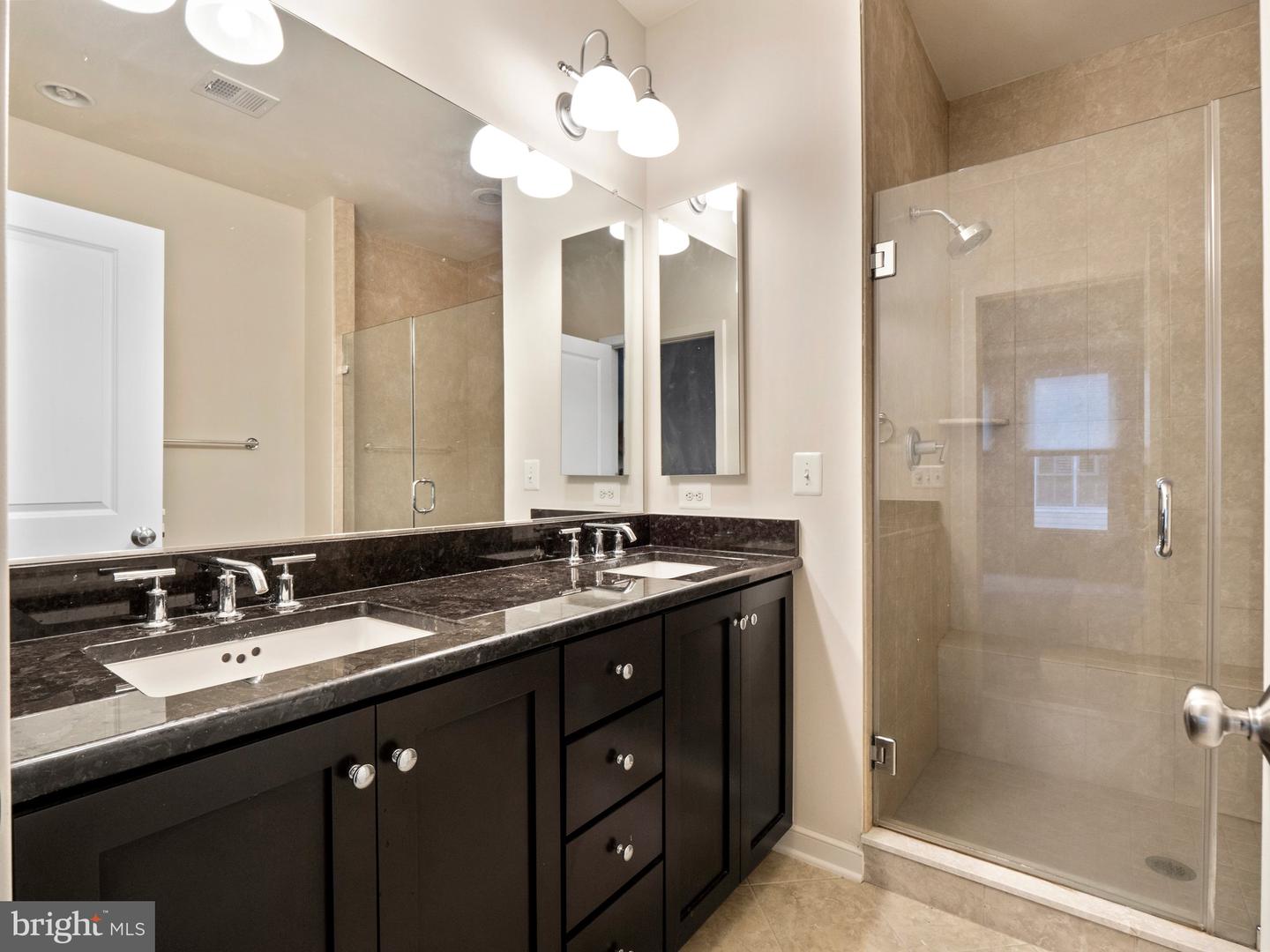 918 PETE JONES WAY, ALEXANDRIA, Virginia 22314, 3 Bedrooms Bedrooms, ,3 BathroomsBathrooms,Residential,For sale,918 PETE JONES WAY,VAAX2052832 MLS # VAAX2052832 918 PETE JONES WAY, ALEXANDRIA, Virginia 22314, 3 Bedrooms Bedrooms, ,3 BathroomsBathrooms,Residential,For sale,918 PETE JONES WAY,VAAX2052832 MLS # VAAX2052832