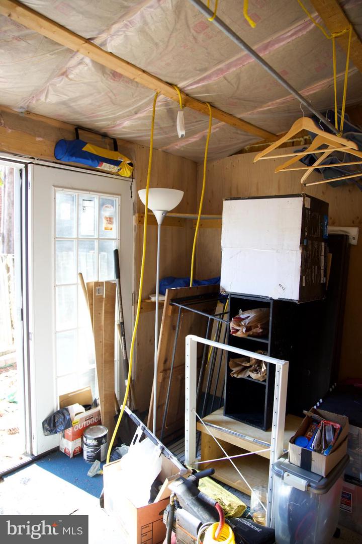 650 E STREET SE, WASHINGTON, District Of Columbia 20003, 3 Bedrooms Bedrooms, 4 Rooms Rooms,1 BathroomBathrooms,Residential,For sale,650 E STREET SE,DCDC2240082 MLS # DCDC2240082 650 E STREET SE, WASHINGTON, District Of Columbia 20003, 3 Bedrooms Bedrooms, 4 Rooms Rooms,1 BathroomBathrooms,Residential,For sale,650 E STREET SE,DCDC2240082 MLS # DCDC2240082