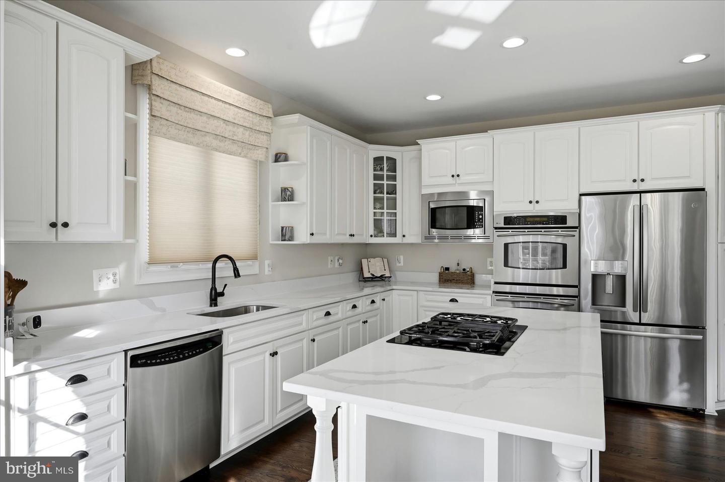 19468 MILL DAM PL, LEESBURG, Virginia 20176, 5 Bedrooms Bedrooms, ,4 BathroomsBathrooms,Residential,For sale,19468 MILL DAM PL,VALO2113528 MLS # VALO2113528