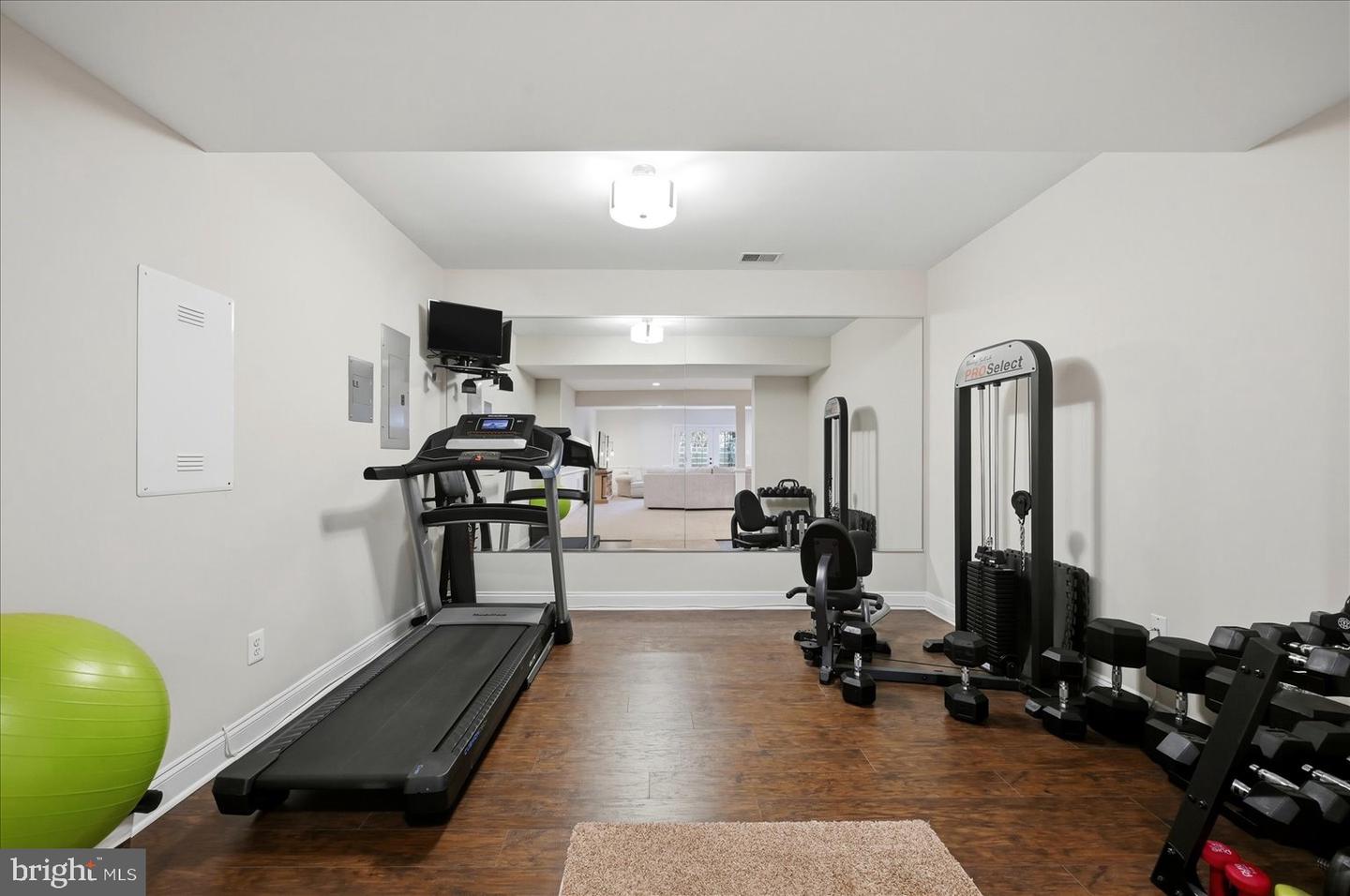 19468 MILL DAM PL, LEESBURG, Virginia 20176, 5 Bedrooms Bedrooms, ,4 BathroomsBathrooms,Residential,For sale,19468 MILL DAM PL,VALO2113528 MLS # VALO2113528