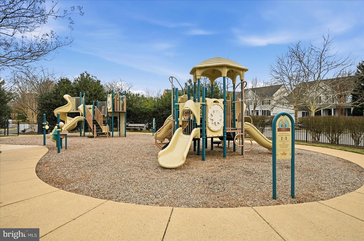 19468 MILL DAM PL, LEESBURG, Virginia 20176, 5 Bedrooms Bedrooms, ,4 BathroomsBathrooms,Residential,For sale,19468 MILL DAM PL,VALO2113528 MLS # VALO2113528