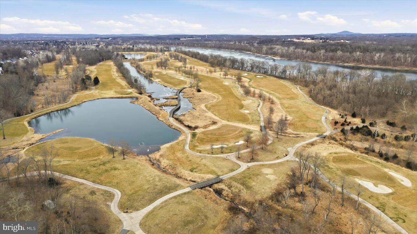 19468 MILL DAM PL, LEESBURG, Virginia 20176, 5 Bedrooms Bedrooms, ,4 BathroomsBathrooms,Residential,For sale,19468 MILL DAM PL,VALO2113528 MLS # VALO2113528