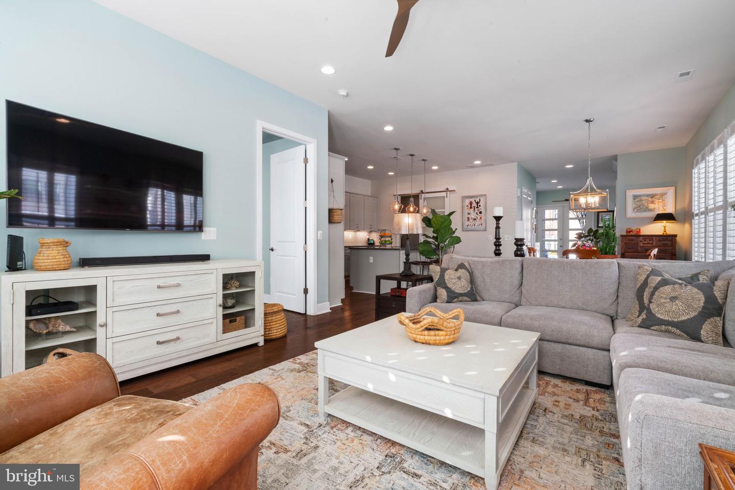 42905 SANDY QUAIL TER, ASHBURN, Virginia 20148, 4 Bedrooms Bedrooms, ,3 BathroomsBathrooms,Residential,For sale,42905 SANDY QUAIL TER,VALO2113608 MLS # VALO2113608