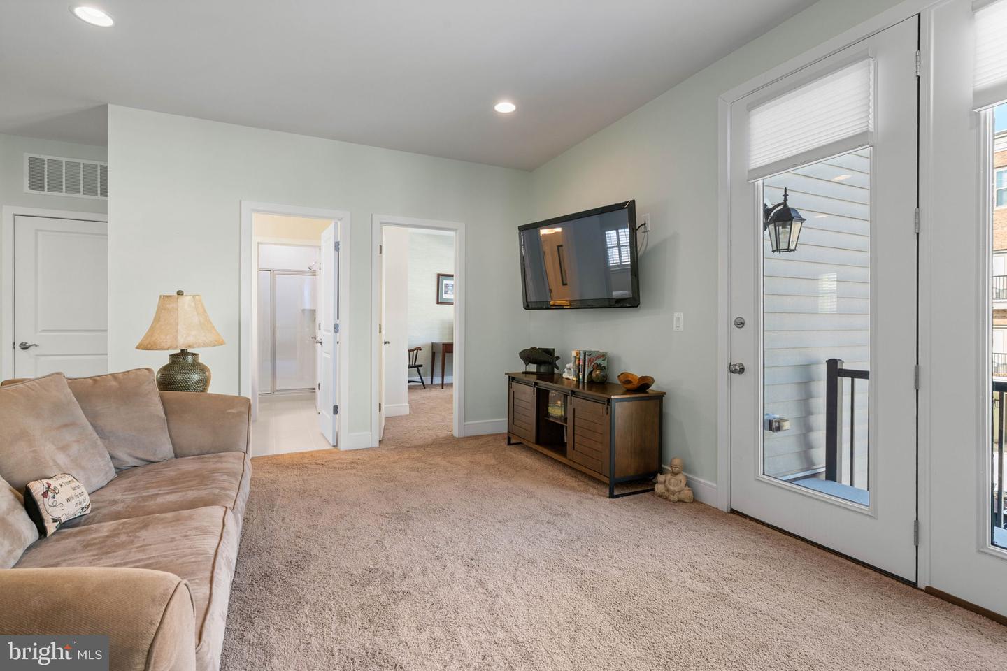 42905 SANDY QUAIL TER, ASHBURN, Virginia 20148, 4 Bedrooms Bedrooms, ,3 BathroomsBathrooms,Residential,For sale,42905 SANDY QUAIL TER,VALO2113608 MLS # VALO2113608