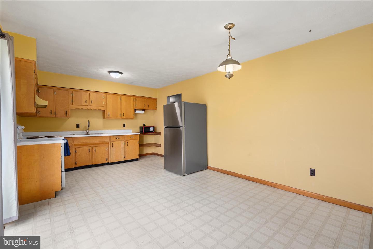 2021 FAIRVIEW RD, WOODSTOCK, Virginia 22664, 3 Bedrooms Bedrooms, ,1 BathroomBathrooms,Residential,For sale,2021 FAIRVIEW RD,VASH2013332 MLS # VASH2013332 2021 FAIRVIEW RD, WOODSTOCK, Virginia 22664, 3 Bedrooms Bedrooms, ,1 BathroomBathrooms,Residential,For sale,2021 FAIRVIEW RD,VASH2013332 MLS # VASH2013332