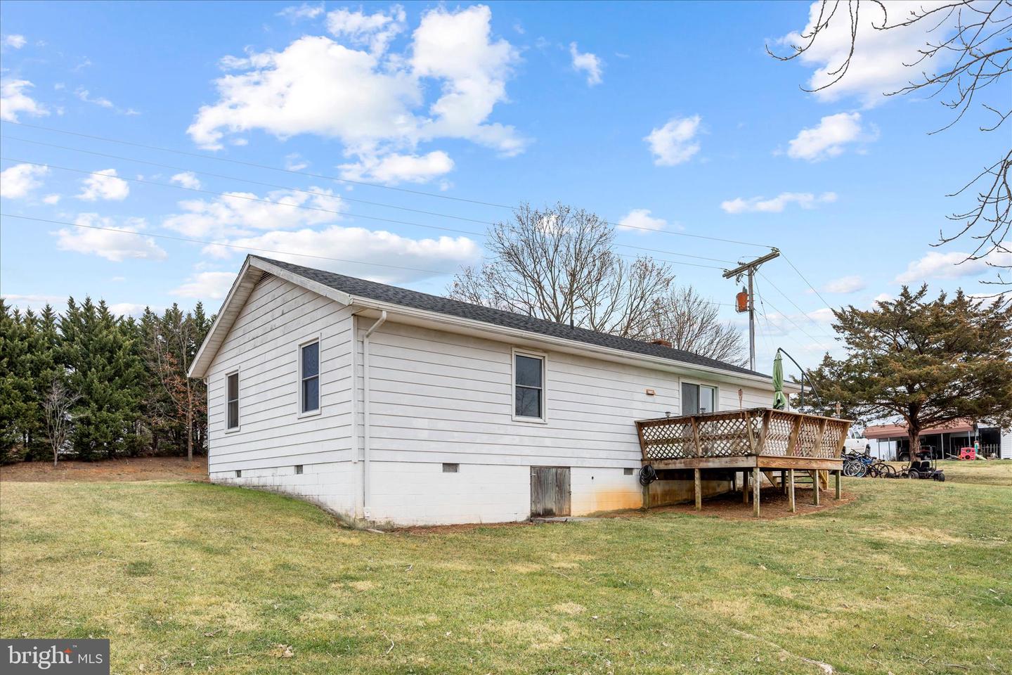 2021 FAIRVIEW RD, WOODSTOCK, Virginia 22664, 3 Bedrooms Bedrooms, ,1 BathroomBathrooms,Residential,For sale,2021 FAIRVIEW RD,VASH2013332 MLS # VASH2013332 2021 FAIRVIEW RD, WOODSTOCK, Virginia 22664, 3 Bedrooms Bedrooms, ,1 BathroomBathrooms,Residential,For sale,2021 FAIRVIEW RD,VASH2013332 MLS # VASH2013332