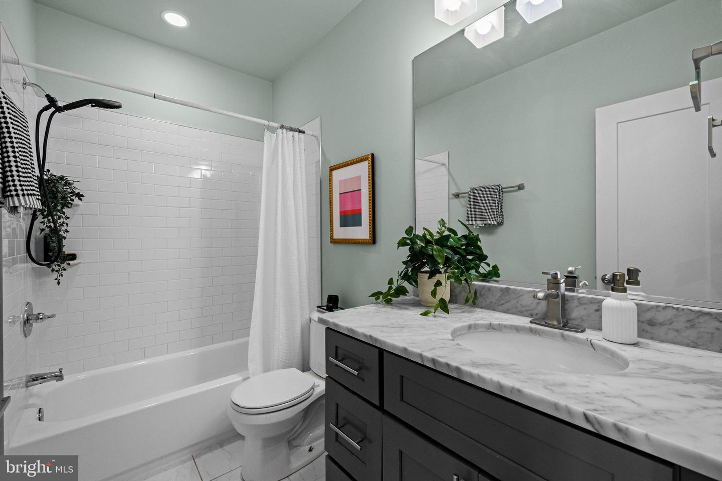 1227 TRINIDAD AVE NE, WASHINGTON, District Of Columbia 20002, 4 Bedrooms Bedrooms, ,3 BathroomsBathrooms,Residential,For sale,1227 TRINIDAD AVE NE,DCDC2240744 MLS # DCDC2240744