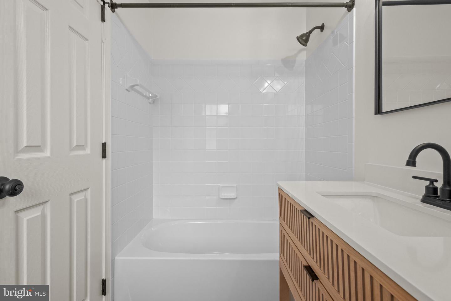 2370 WHITESTONE HILL CT, FALLS CHURCH, Virginia 22043, 5 Bedrooms Bedrooms, ,4 BathroomsBathrooms,Residential,For sale,2370 WHITESTONE HILL CT,VAFX2285400 MLS # VAFX2285400