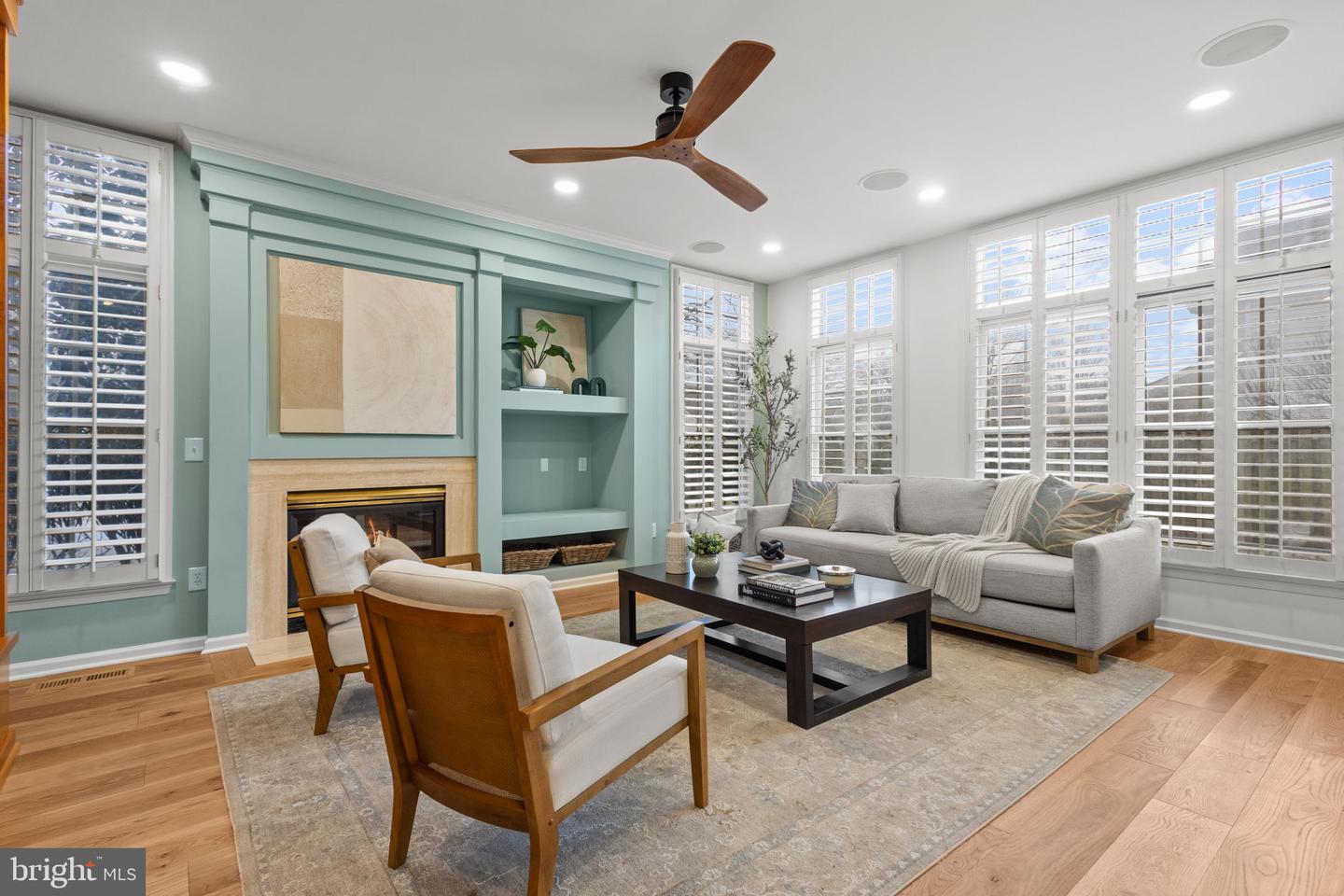 2370 WHITESTONE HILL CT, FALLS CHURCH, Virginia 22043, 5 Bedrooms Bedrooms, ,4 BathroomsBathrooms,Residential,For sale,2370 WHITESTONE HILL CT,VAFX2285400 MLS # VAFX2285400