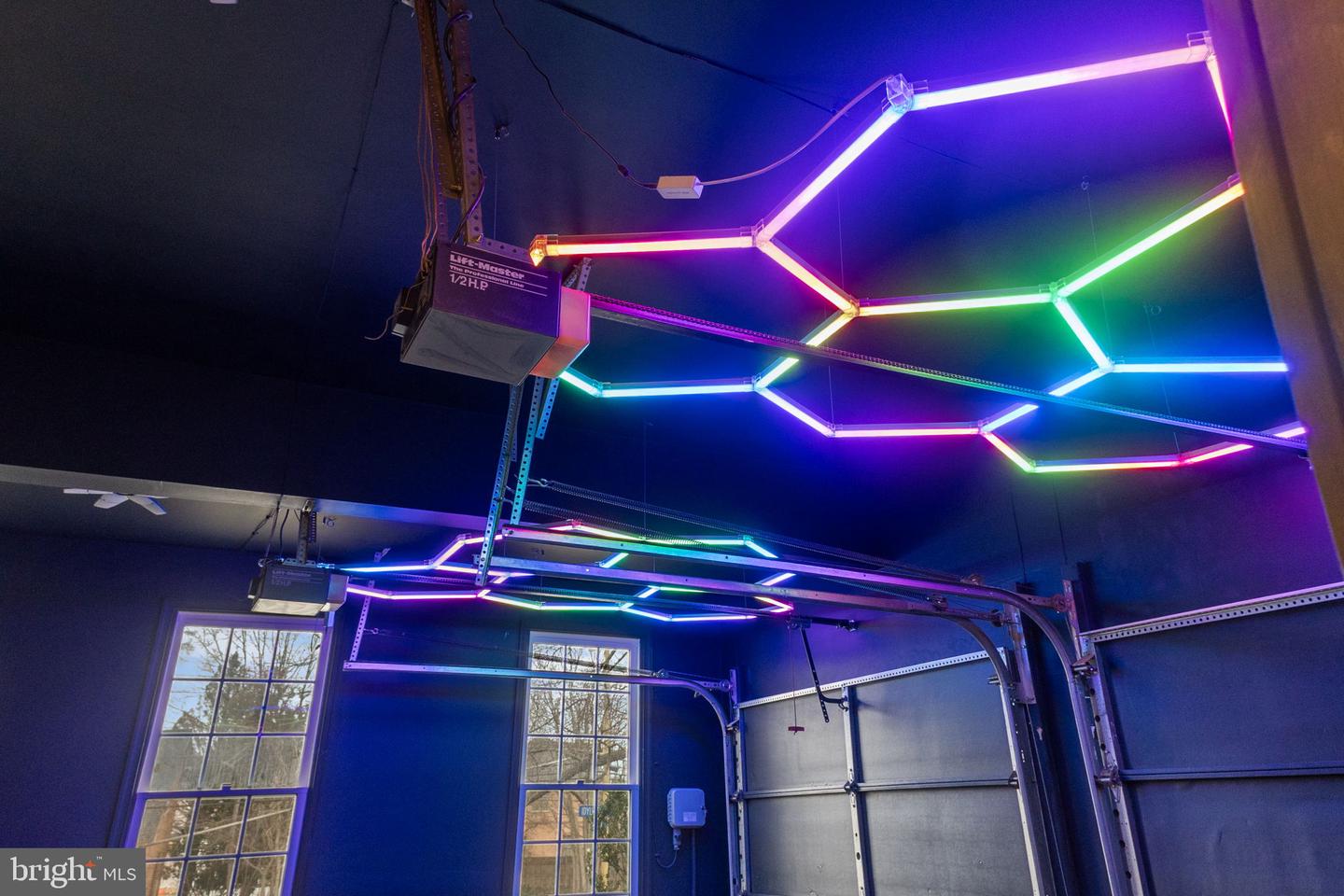 2370 WHITESTONE HILL CT, FALLS CHURCH, Virginia 22043, 5 Bedrooms Bedrooms, ,4 BathroomsBathrooms,Residential,For sale,2370 WHITESTONE HILL CT,VAFX2285400 MLS # VAFX2285400