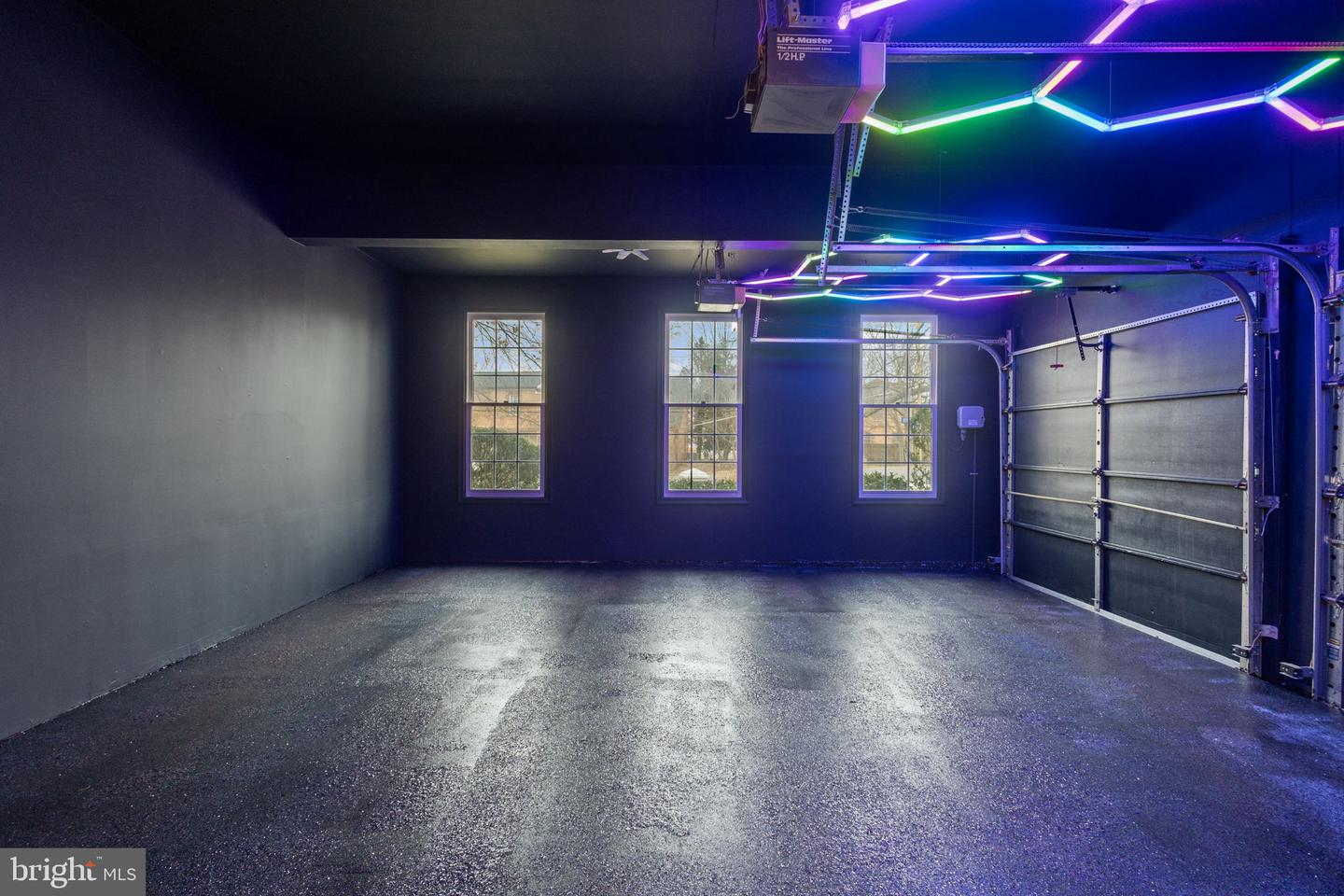 2370 WHITESTONE HILL CT, FALLS CHURCH, Virginia 22043, 5 Bedrooms Bedrooms, ,4 BathroomsBathrooms,Residential,For sale,2370 WHITESTONE HILL CT,VAFX2285400 MLS # VAFX2285400